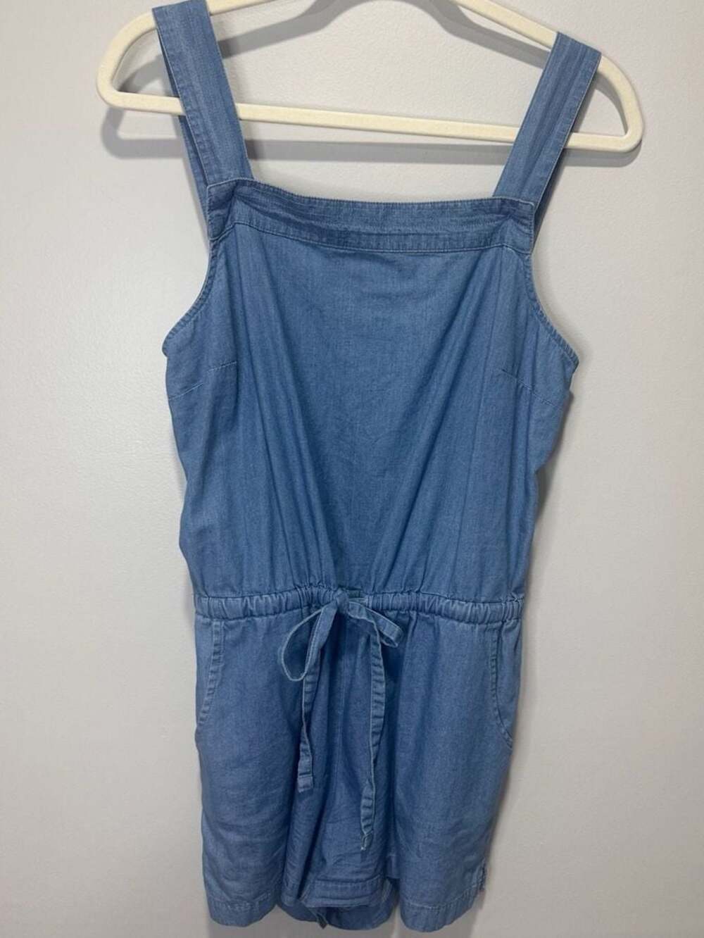 Old Navy Women's Chambray Square-Neck Tie-Waist Romper, Sz S